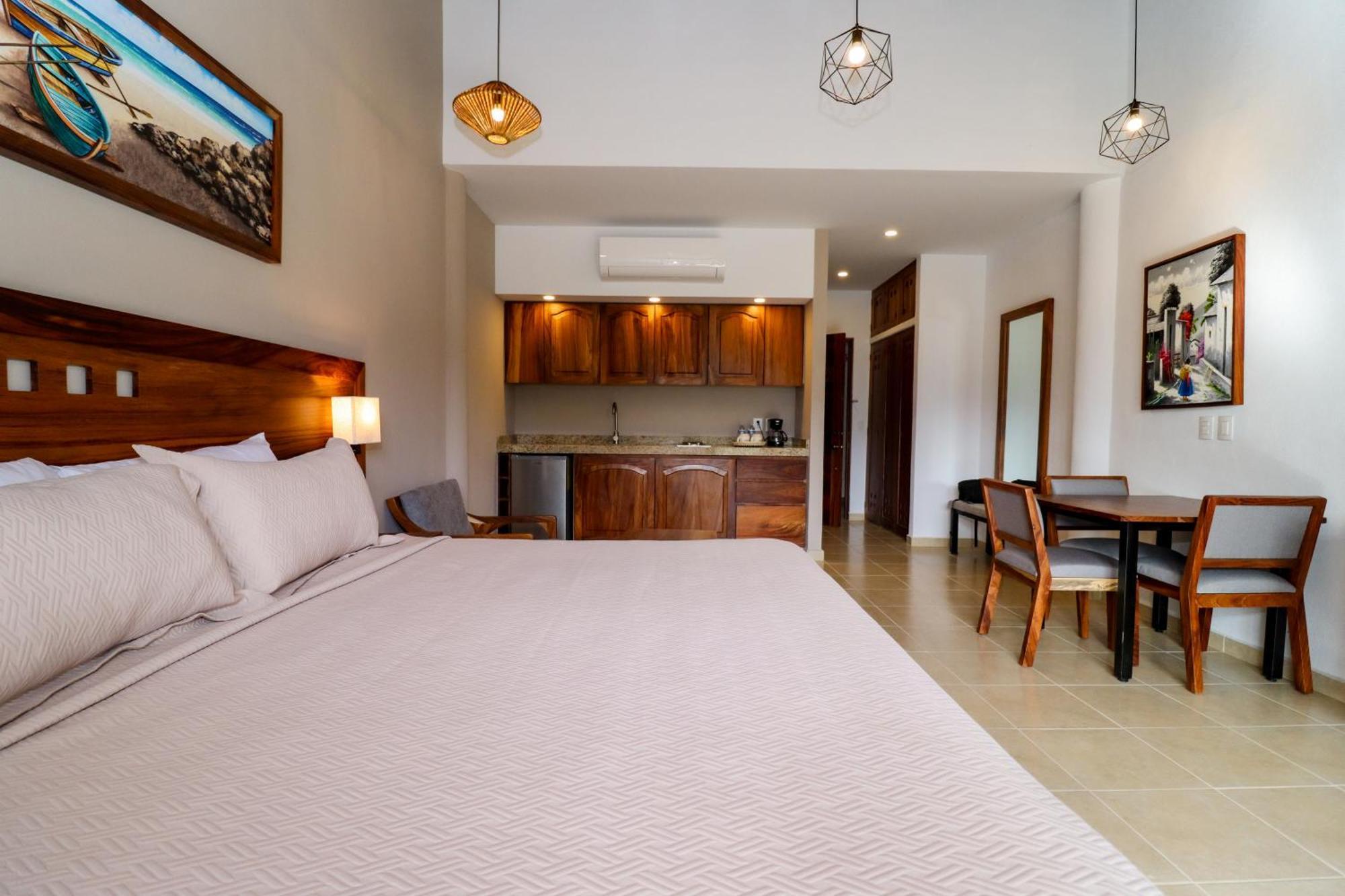 River Park Hotel Puerto Vallarta Exterior foto